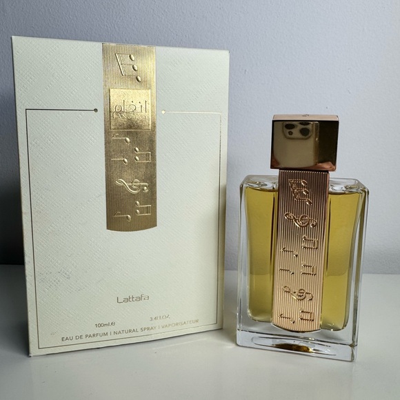 Lattafa Angham EDP 100 ml / 3.4 FL OZ new in box - Picture 2 of 8